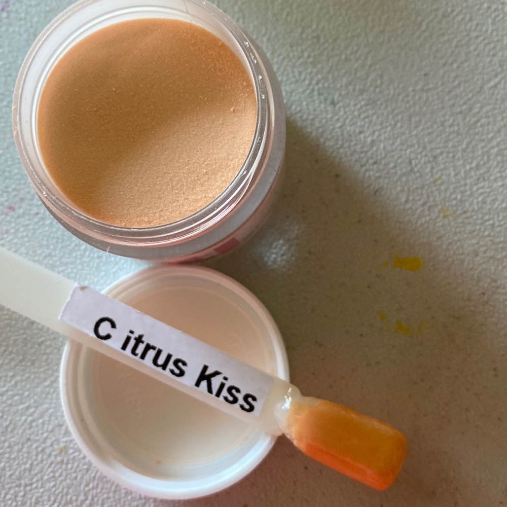 NEW Citrus Kiss Peppi Gel Dip Powder (1oz jar)